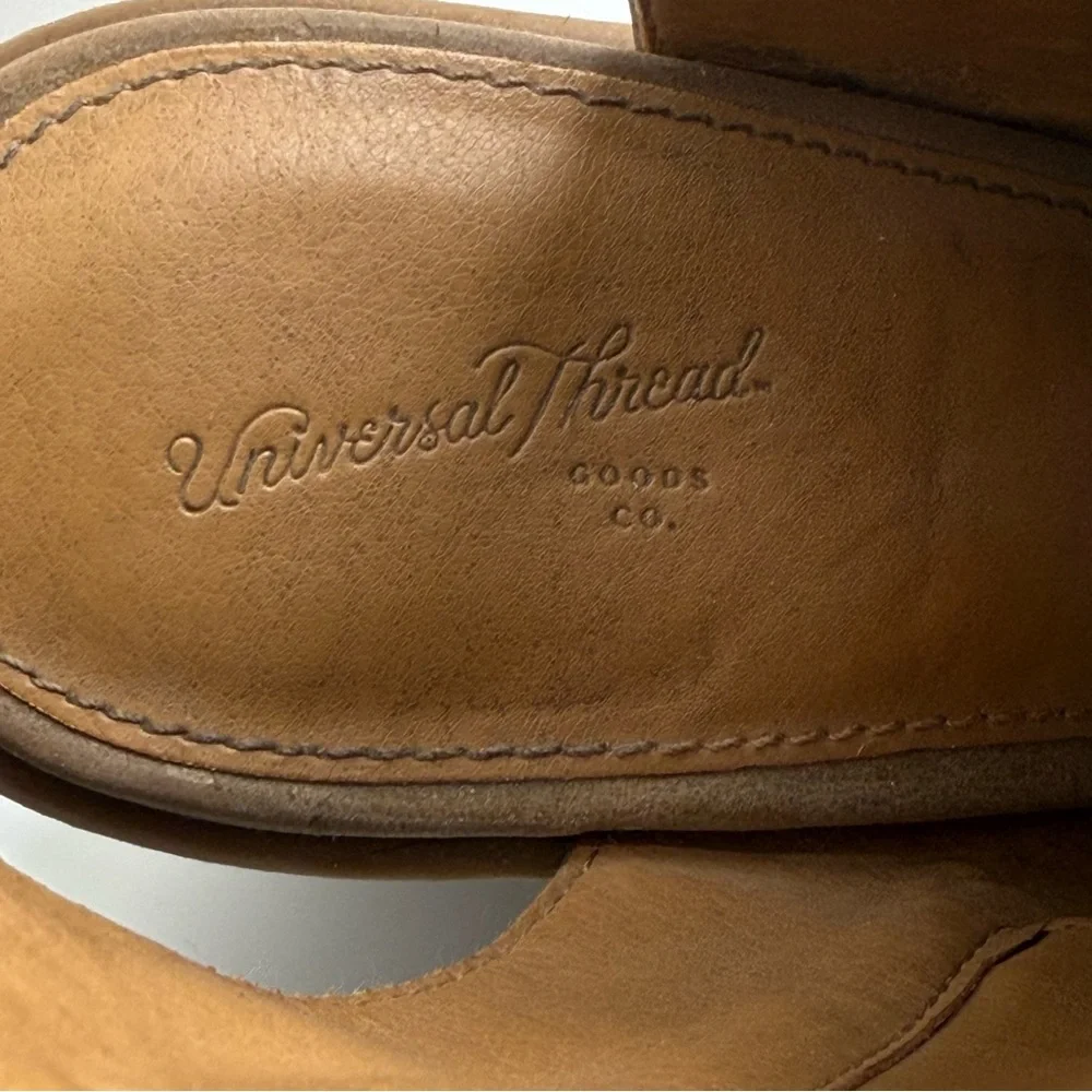 Universal‎ Thread Brown Ankle Booties - Picture 4 of 5